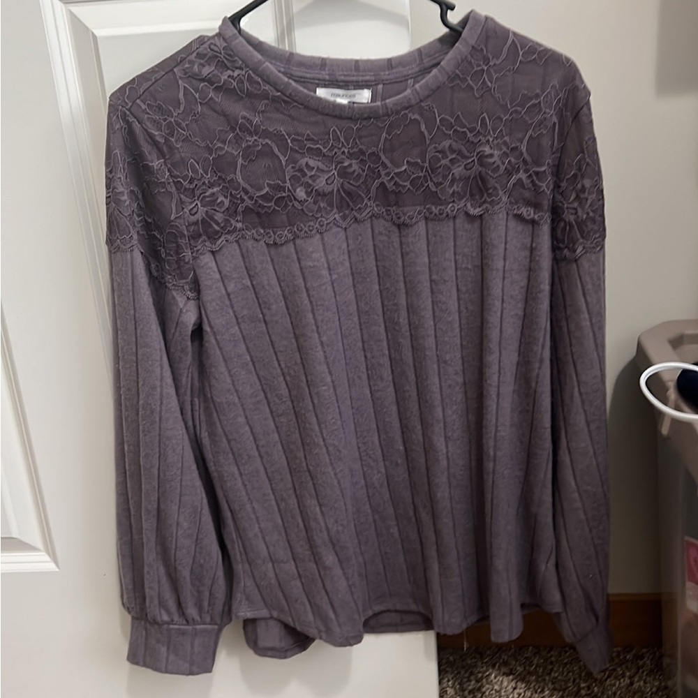 Lace Long-Sleeve Blouse - Women's Size M